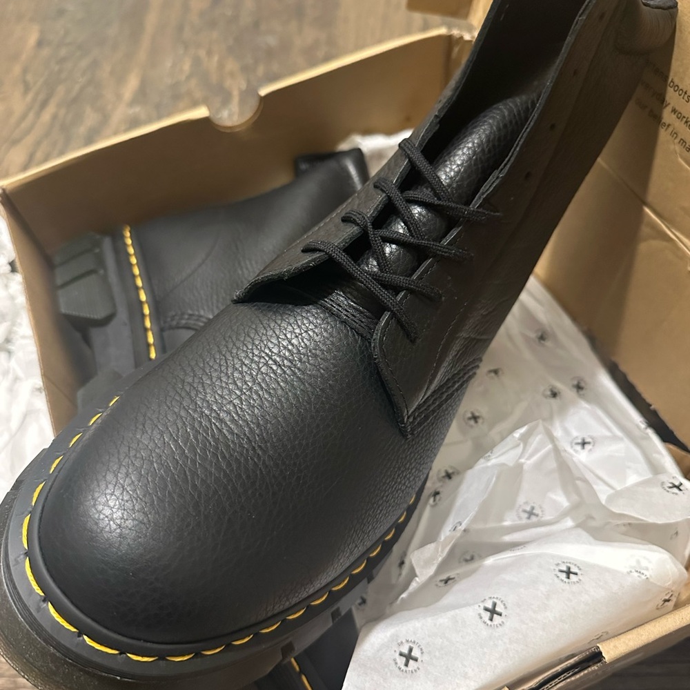 Dr. Martens Rikard 8i Lace Up Boots Men’s